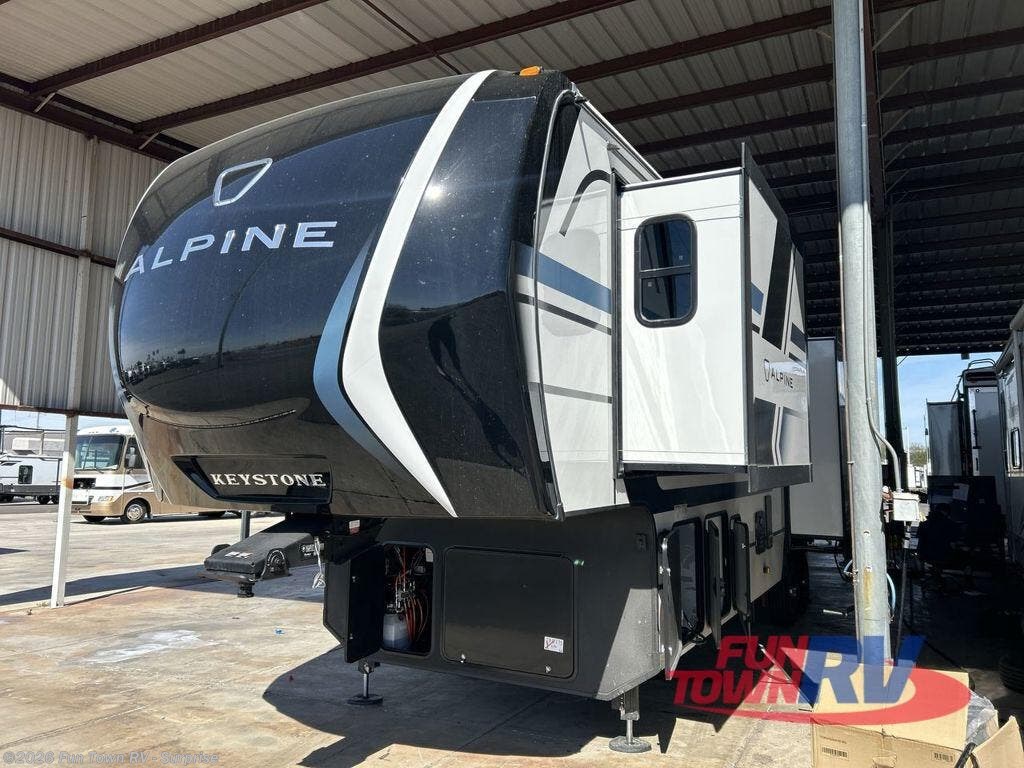 2026 Alpine 3303CK by Keystone from Fun Town RV - Surprise in Surprise, Arizona