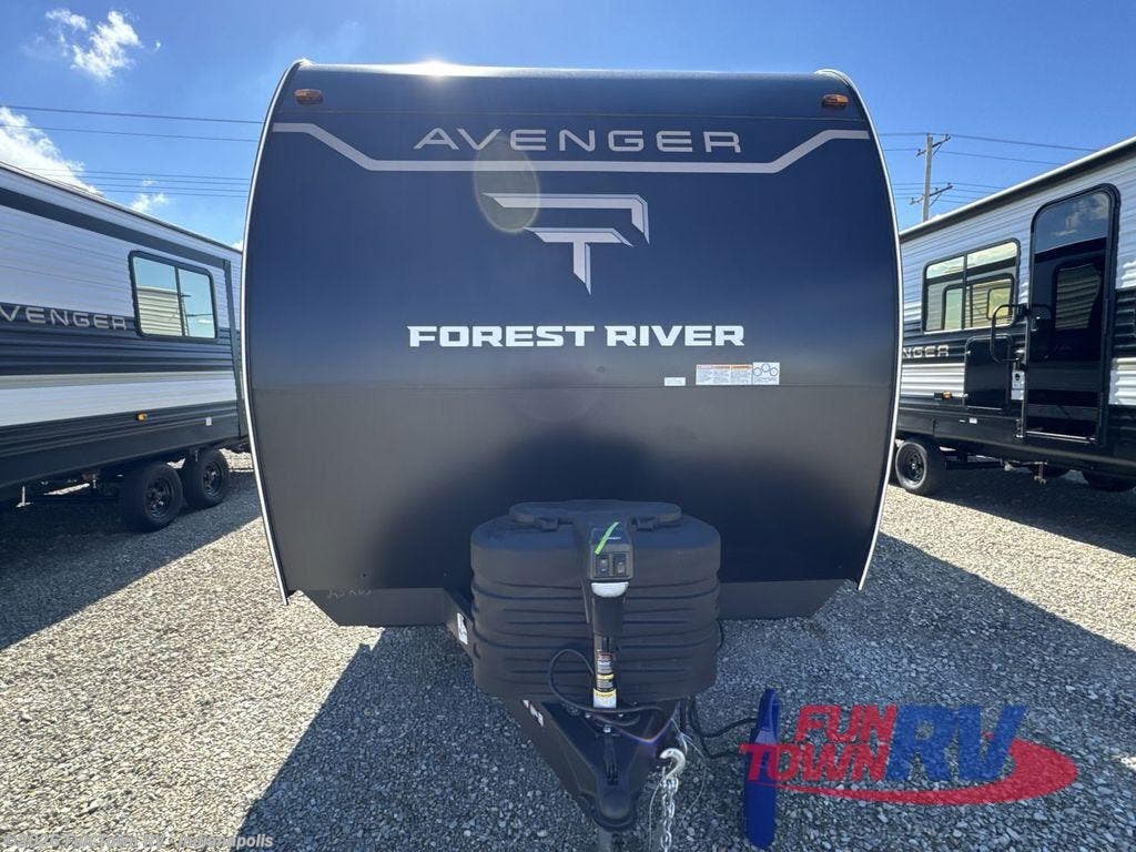 2026 Avenger 25RBS by Prime Time from Fun Town RV - Indianapolis in EDINBURGH, Indiana