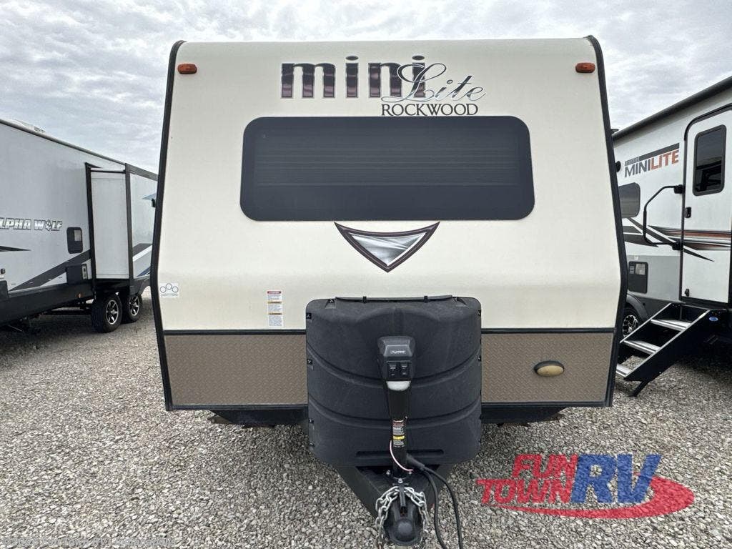2018 Rockwood Mini Lite 2109S by Forest River from Fun Town RV - Indianapolis in EDINBURGH, Indiana