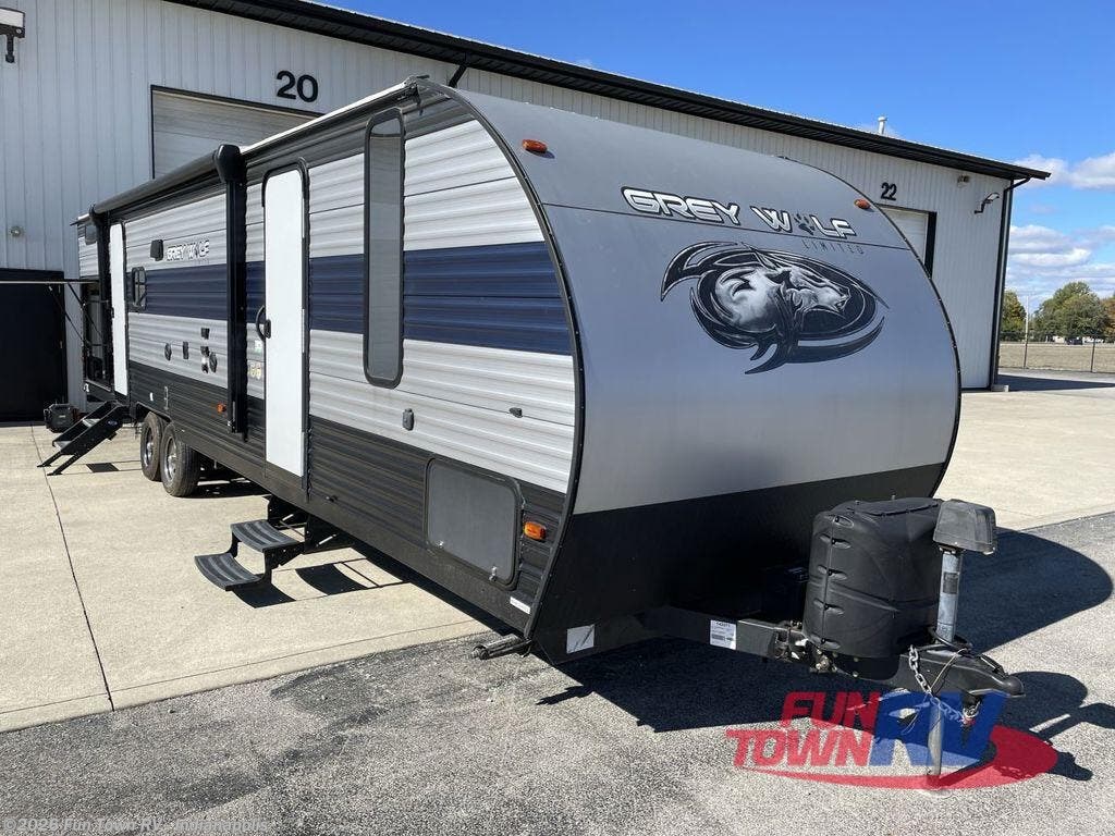 2020 Cherokee Grey Wolf 29TE by Forest River from Fun Town RV - Indianapolis in EDINBURGH, Indiana