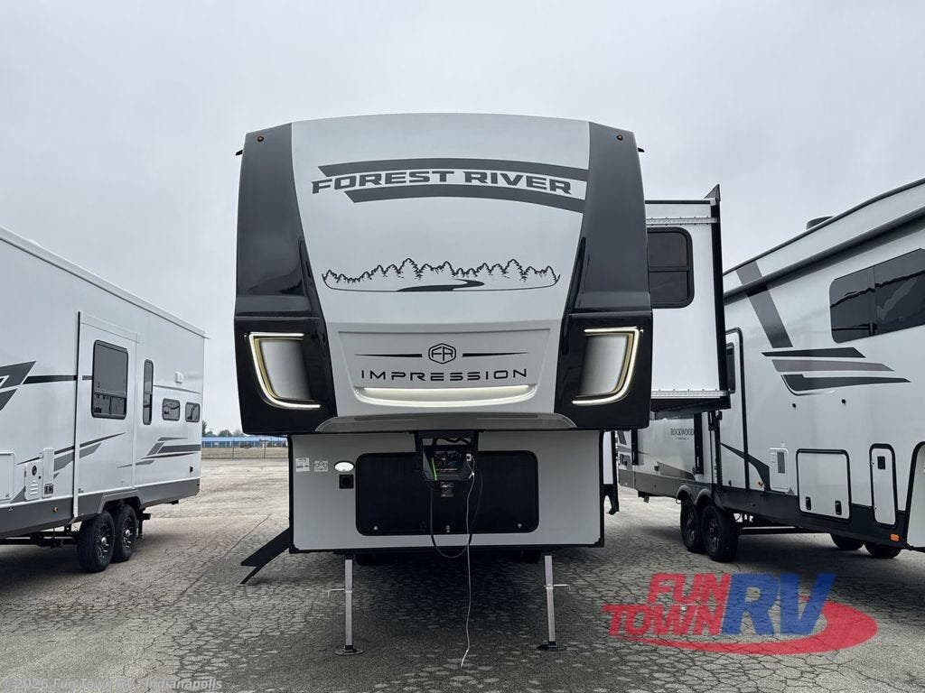2026 Impression 318RL by Forest River from Fun Town RV - Indianapolis in EDINBURGH, Indiana