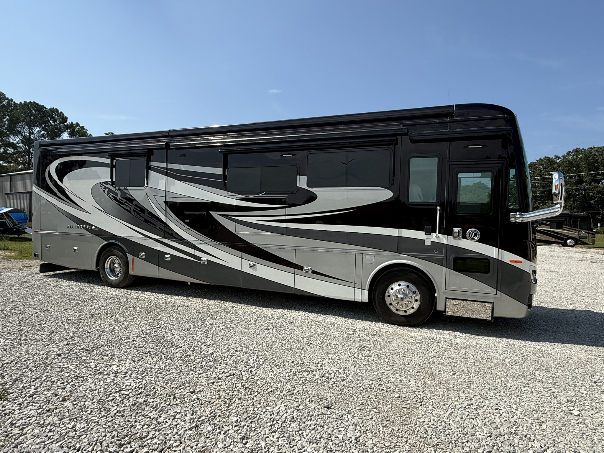 2020 Allegro Bus 40IH- LOCATED IN DEVON, PA by Tiffin from RV Pricing and Appraisals in , Florida