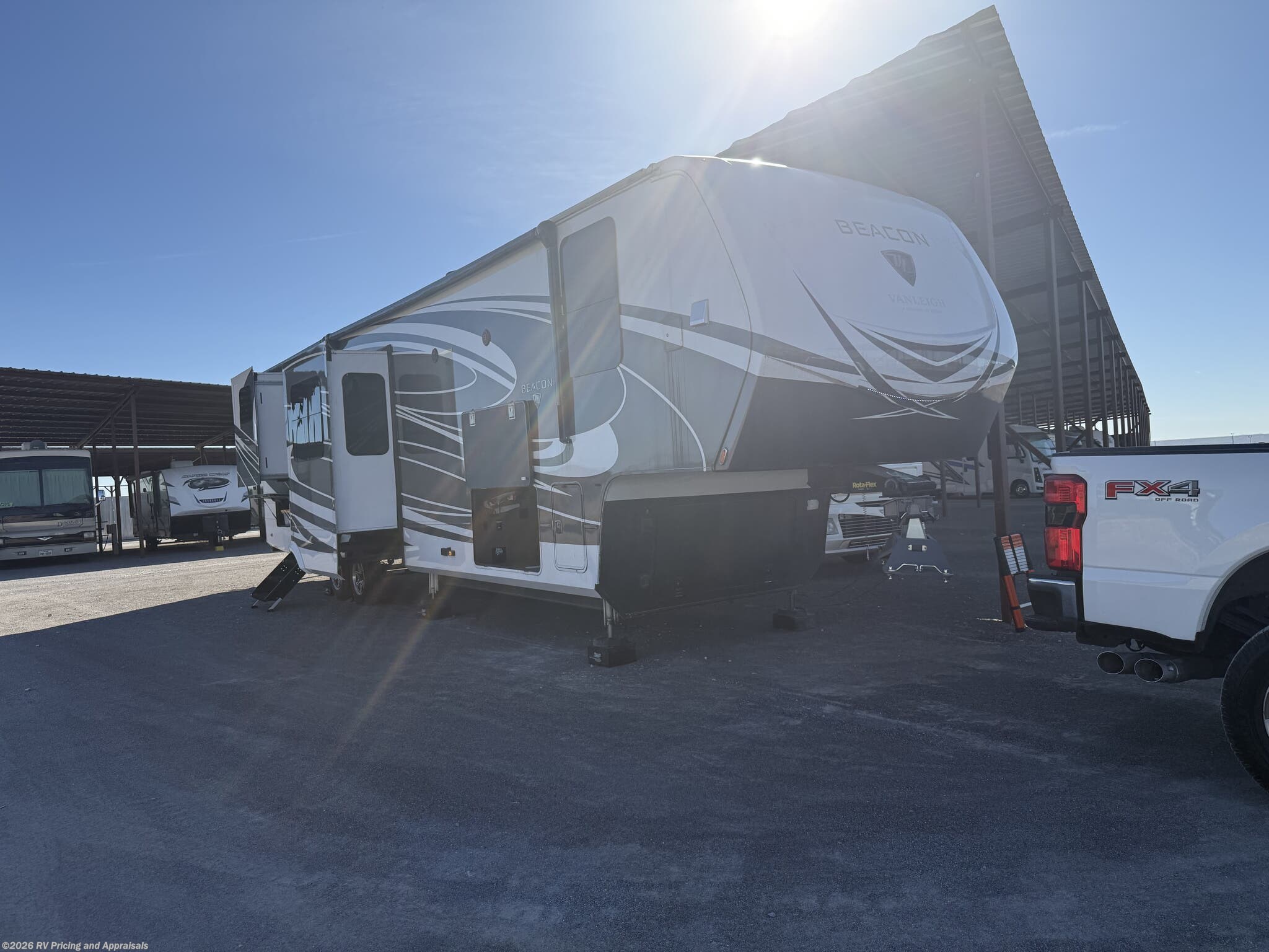 2021 Beacon 42RKB- Located in El Paso, Texas 79912 by Vanleigh from RV Pricing and Appraisals in , Florida