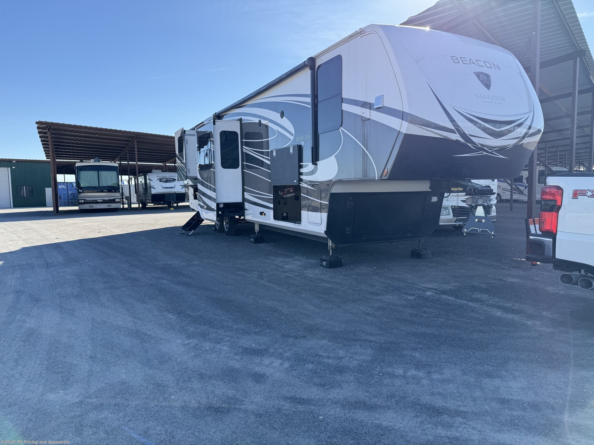 Used 2021 Vanleigh Beacon 42RKB- Located in El Paso, Texas 79912 available in , Florida