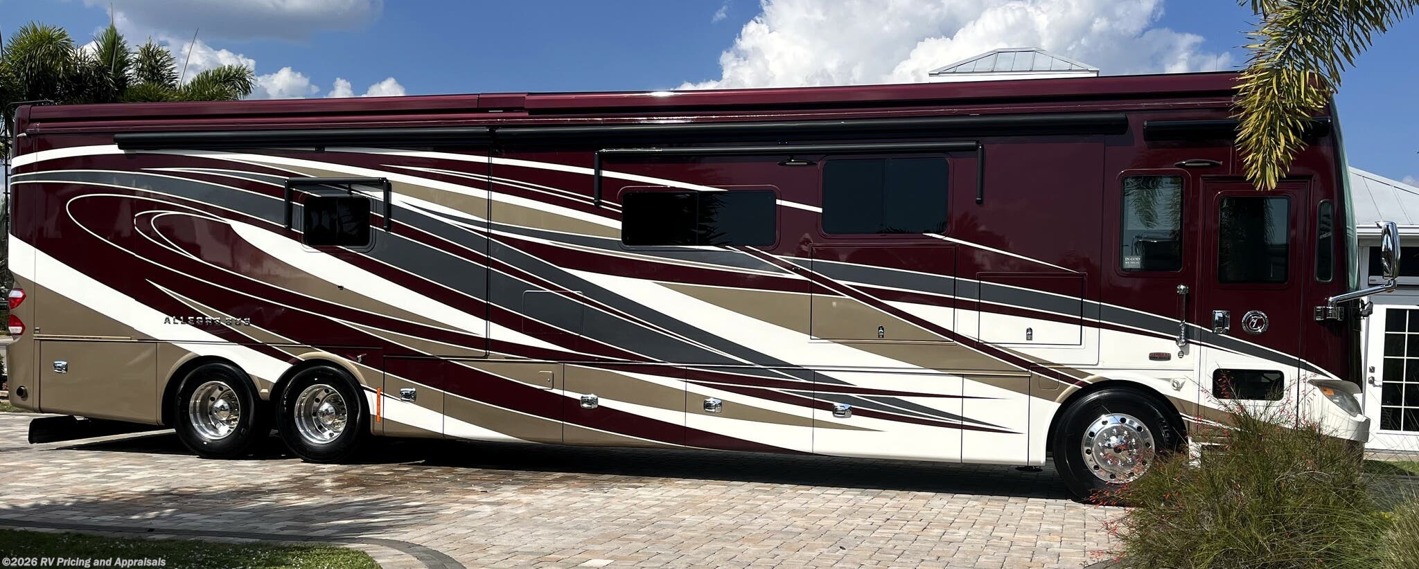 2016 Tiffin Allegro Bus 45OP- Located in Arcadia, Florida - Used Class A For Sale by RV Pricing and Appraisals in , Florida