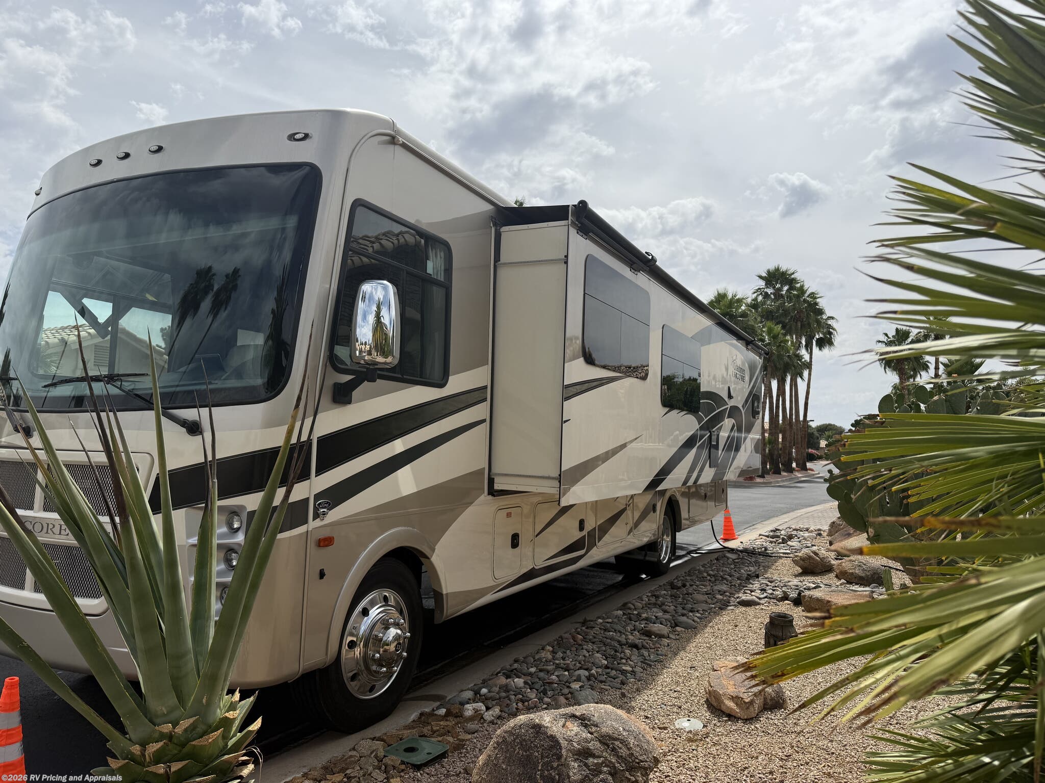 2021 Encore 325SS LOCATED IN SURPRISE AZ. by Coachmen from RV Pricing and Appraisals in , Florida