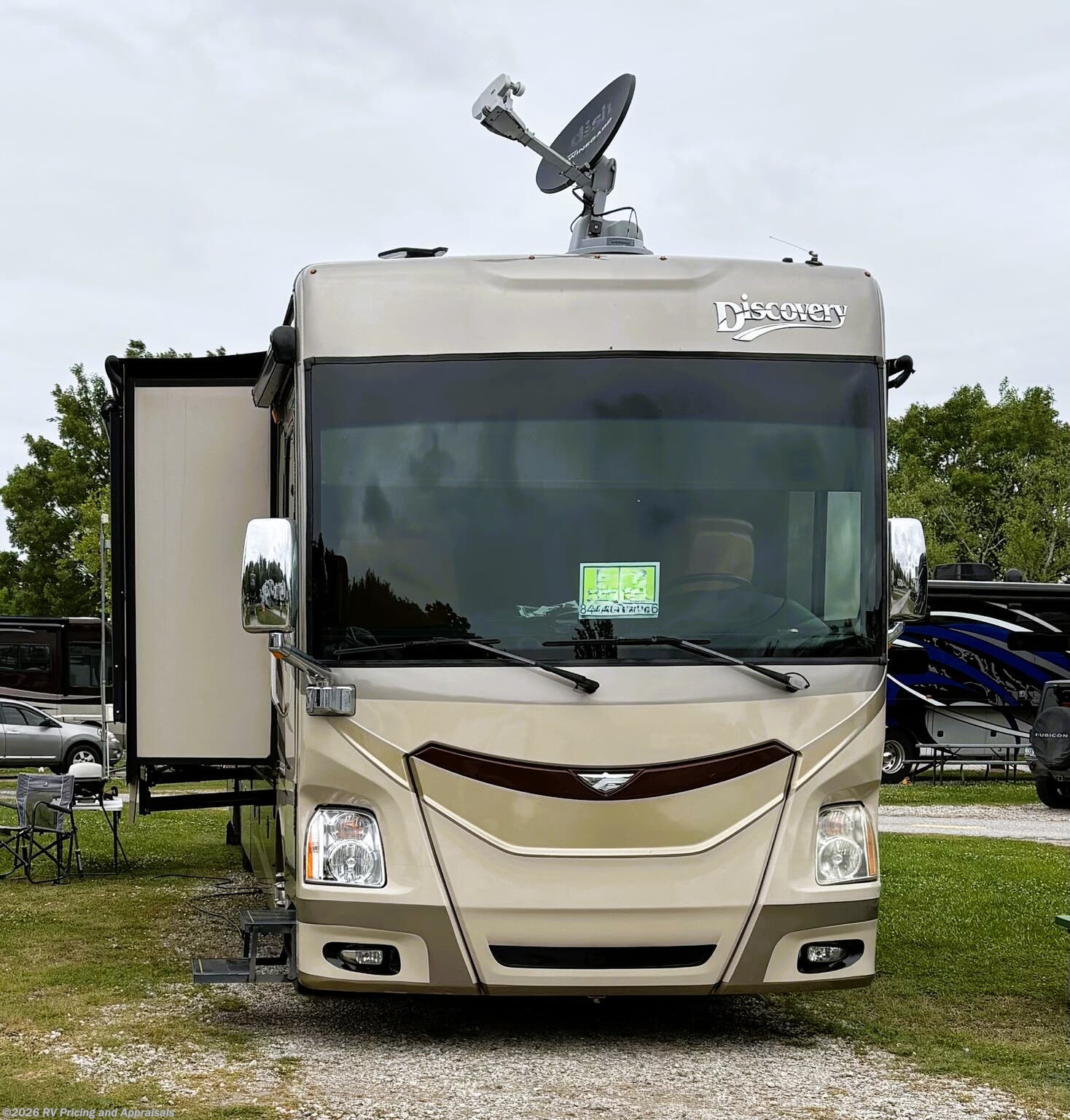 2016 Fleetwood Discovery 40E Located in Swannanoa NC 27778 - Used Class A For Sale by RV Pricing and Appraisals in , Florida features Residential Refrigerator, Dryer, Bath & 1/2, Generator, Self Contained