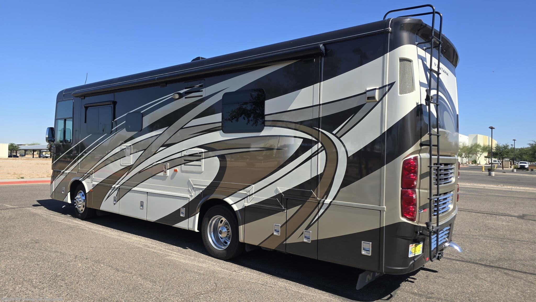Used 2016 Newmar Ventana 3436 LOCATED IN PHOENIX AZ. available in , Florida
