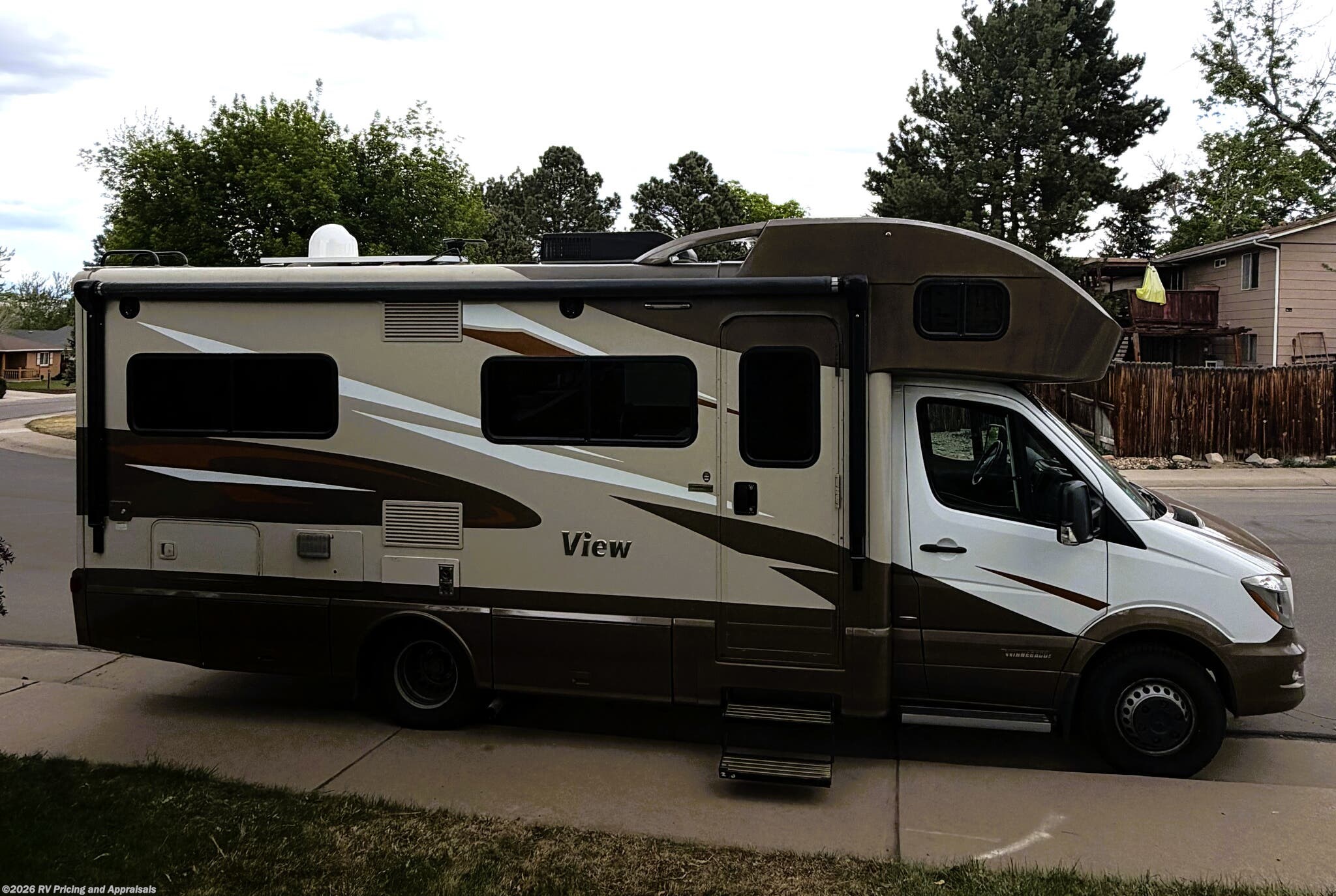 2017 Winnebago View 24J LOCATED IN Westminster CO. 80020 - Used Class C For Sale by RV Pricing and Appraisals in , Florida