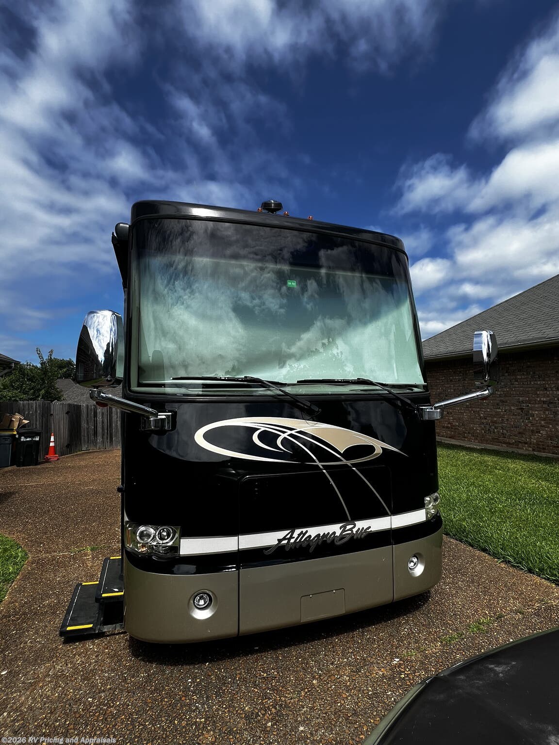 2008 Tiffin Allegro Bus 42QRP LOCATED IN RIDGELAND MS. 39157 - Used Class A For Sale by RV Pricing and Appraisals in , Florida