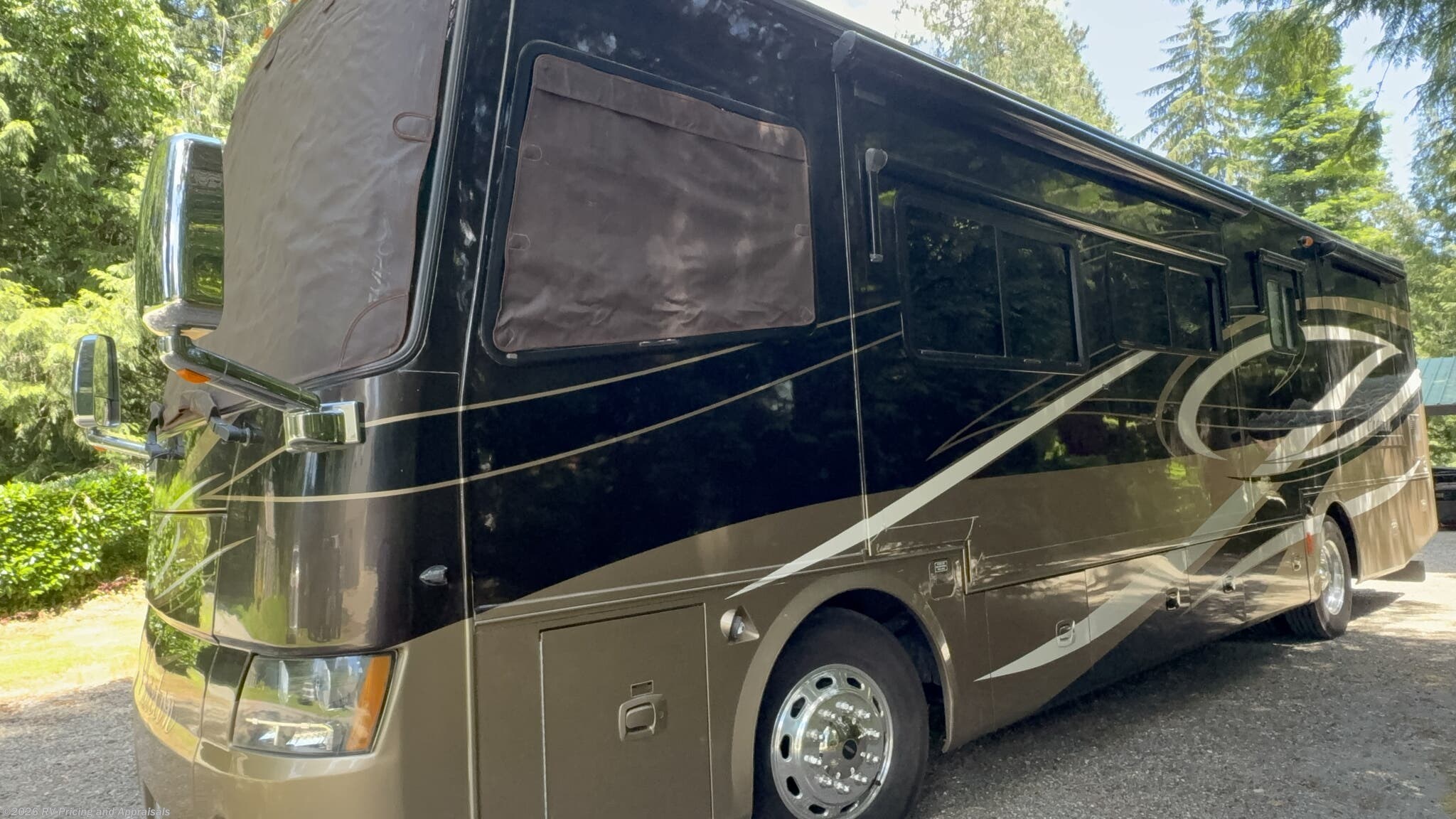 2010 Tiffin Phaeton 36QSH LOCATED IN MAPLE VALLEY WA. 98038 - Used Class A For Sale by RV Pricing and Appraisals in , Florida