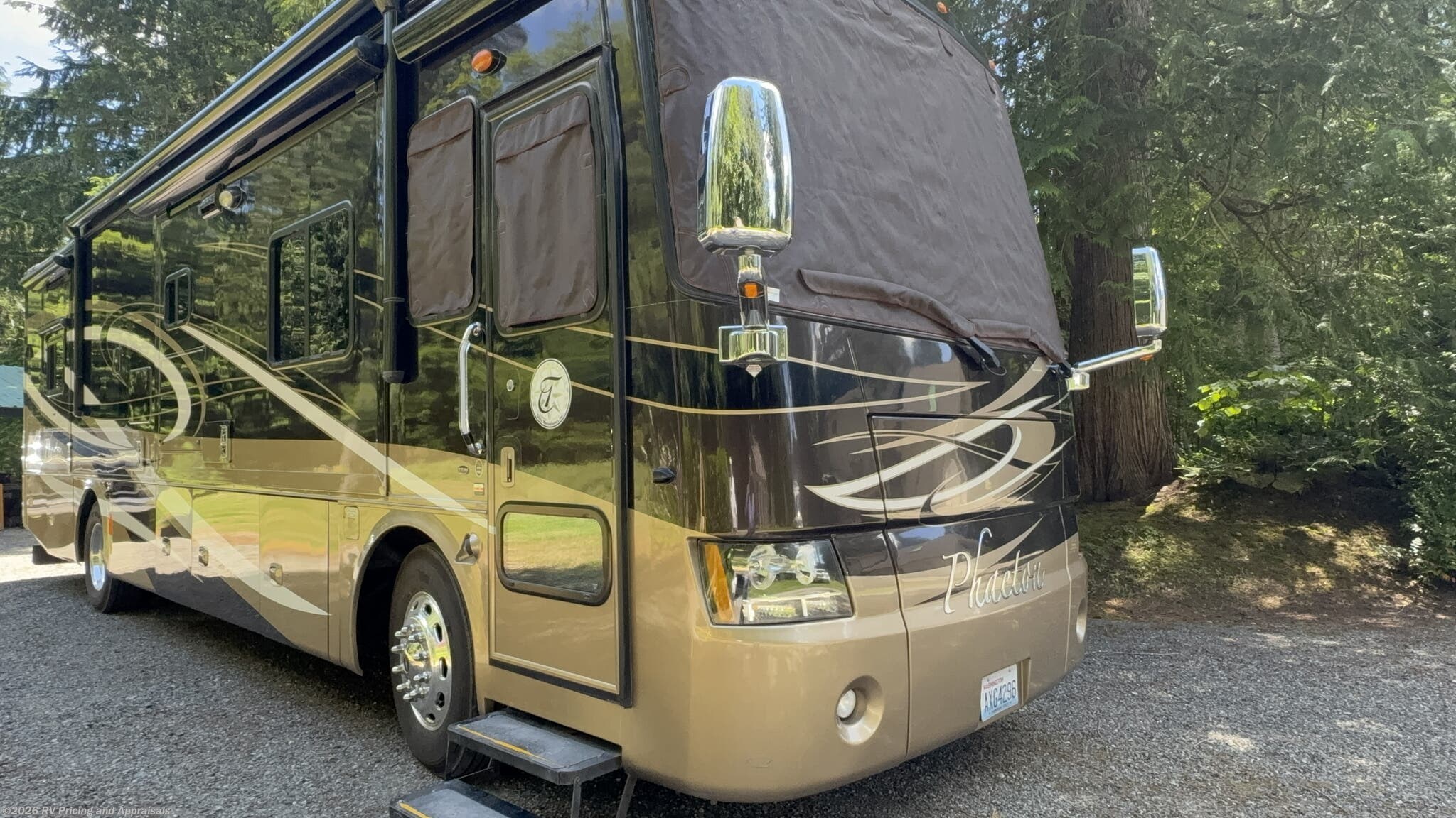 2010 Phaeton 36QSH LOCATED IN MAPLE VALLEY WA. 98038 by Tiffin from RV Pricing and Appraisals in , Florida
