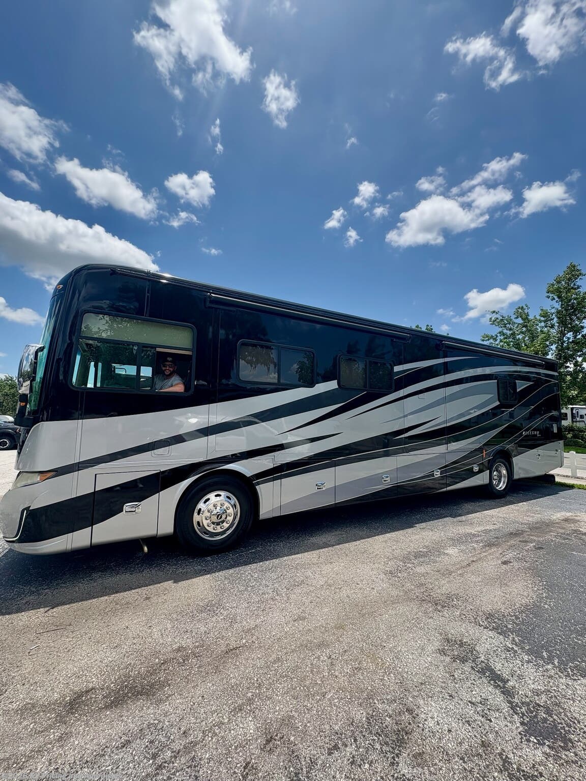 2018 Allegro Red 37 PA LOCATED IN BELLEAIR FLORIDA 33756 by Tiffin from RV Pricing and Appraisals in , Florida