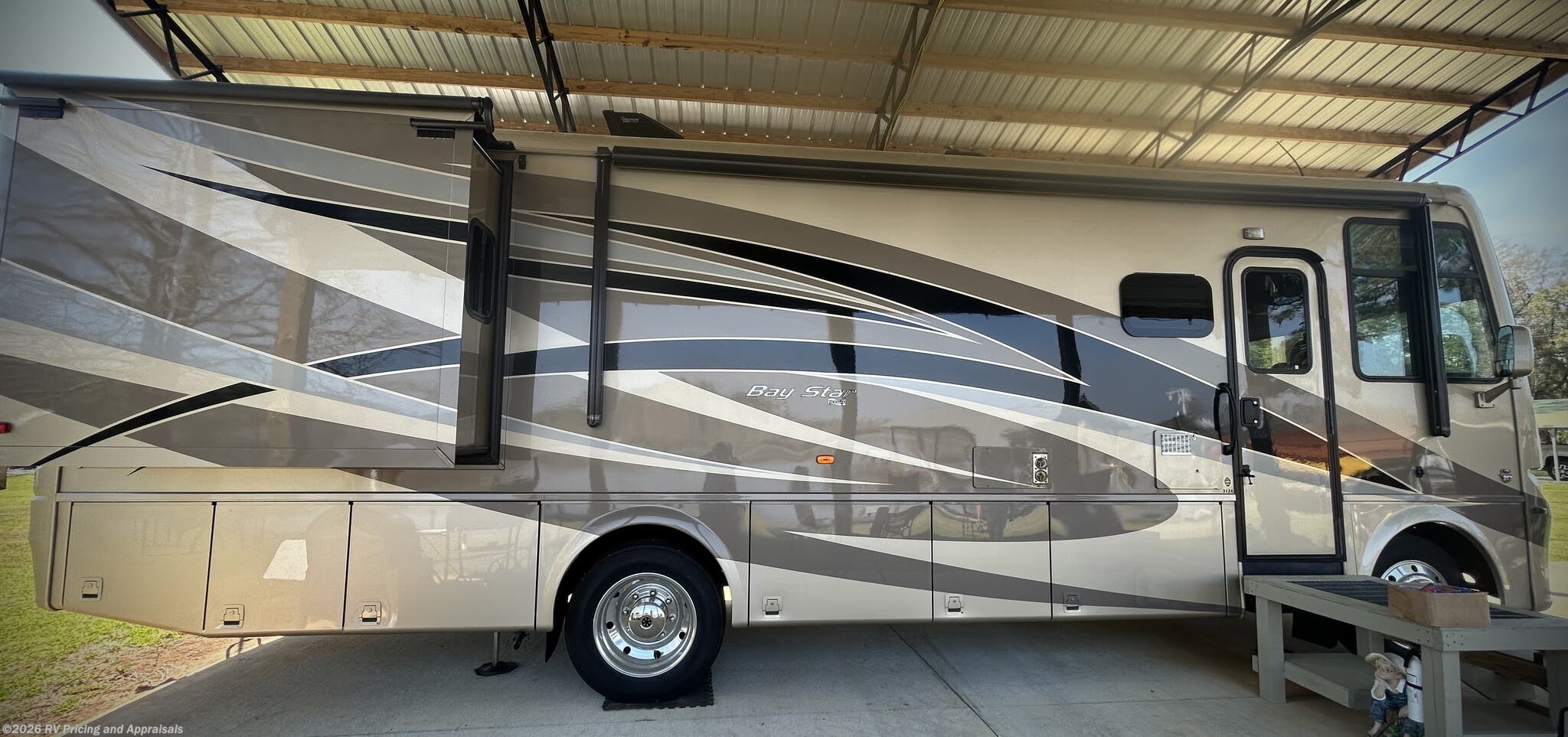 2016 Bay Star 3124 LOCATED IN BAKER FLORIDA 32531 by Newmar from RV Pricing and Appraisals in , Florida