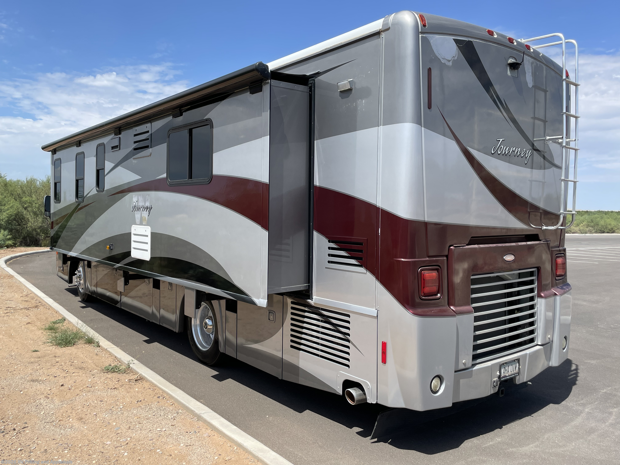 Used 2009 Winnebago Journey 34Y LOCATED IN TUCSON AZ. 85641 available in , Florida