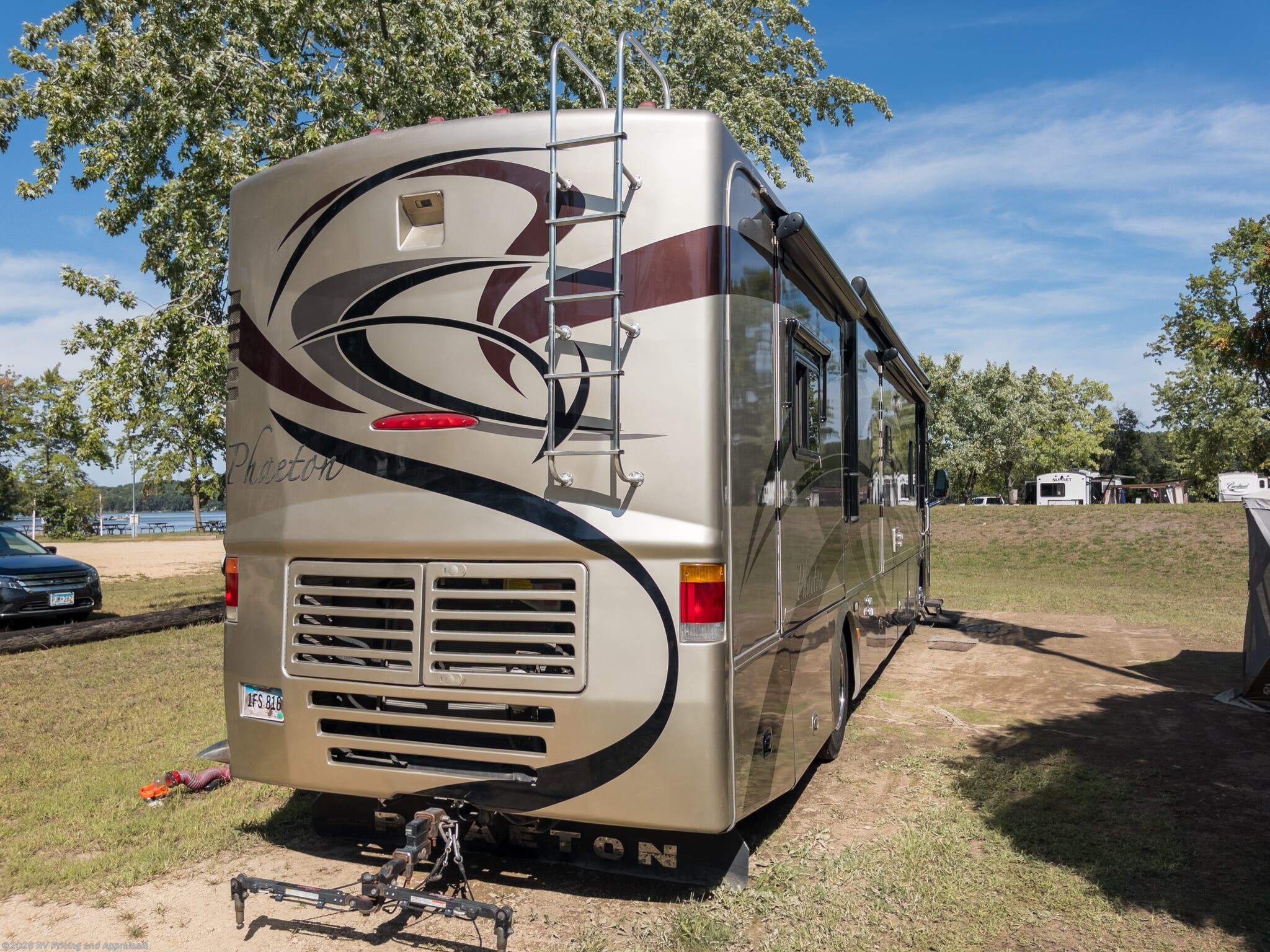2007 Phaeton 40 QSH  LOCATED IN SAN DIEGO CA by Tiffin from RV Pricing and Appraisals in , Florida