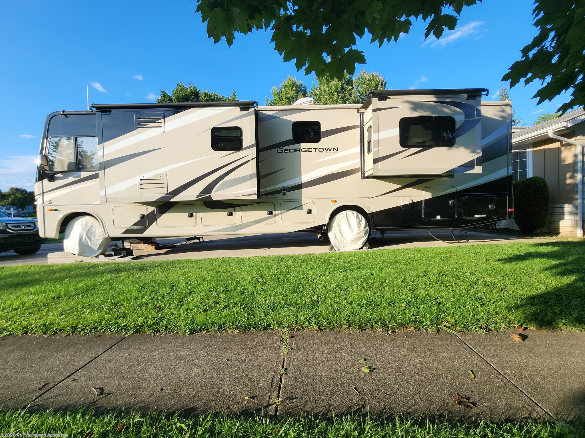Used 2020 Forest River Georgetown 5 Series GT5 34H5 LOCATED IN BRUNSWICK OHIO available in , Florida