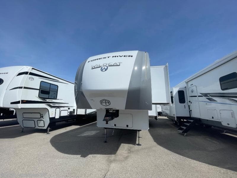 2025 Wildcat 41DREAM by Forest River from Lakeshore RV in Muskegon, Michigan