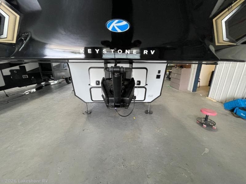 New 2025 Keystone Raptor 415 available in Muskegon, Michigan