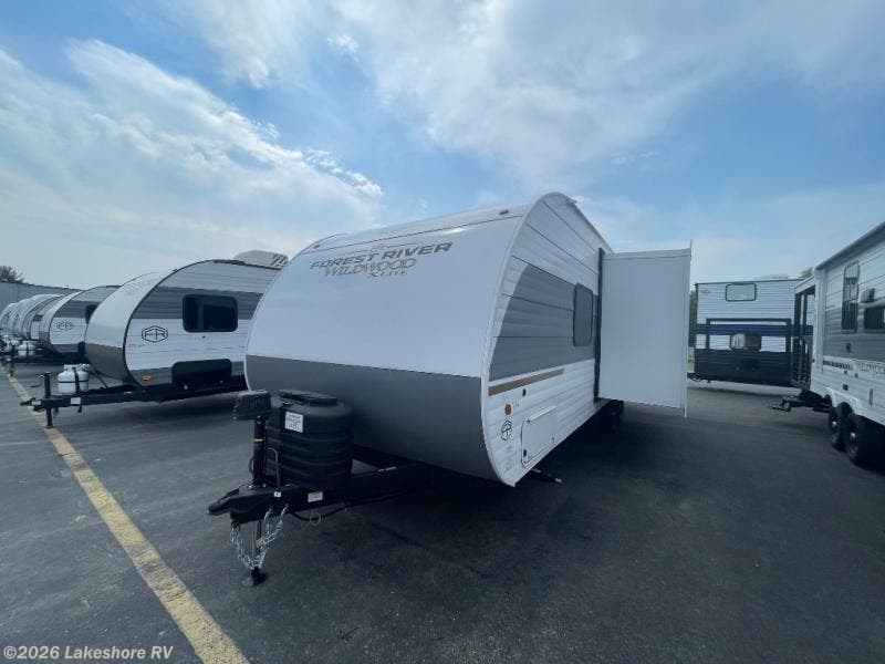 2025 Wildwood X-Lite 25ICE by Forest River from Lakeshore RV in Muskegon, Michigan
