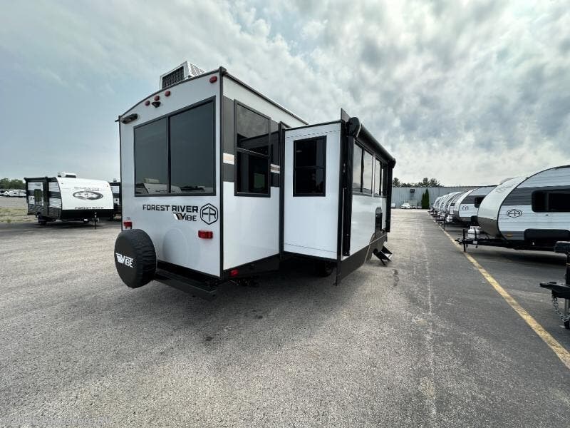 2026 Vibe 2800RL by Forest River from Lakeshore RV in Muskegon, Michigan