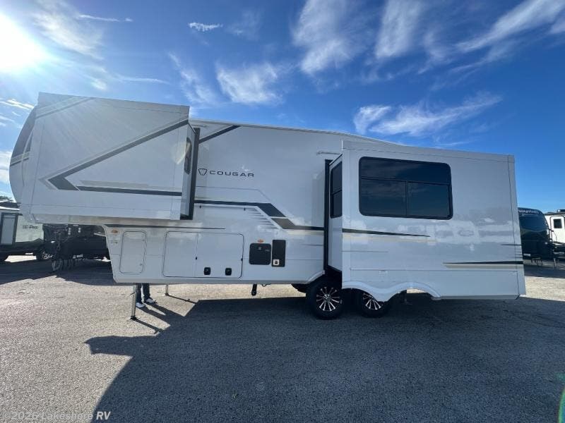2026 Cougar 260MLE by Keystone from Lakeshore RV in Muskegon, Michigan