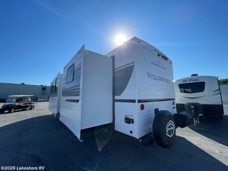 New 2026 Forest River Wildwood 31KQBTS available in Muskegon, Michigan