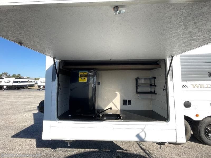 2026 Wildwood 31KQBTS by Forest River from Lakeshore RV in Muskegon, Michigan