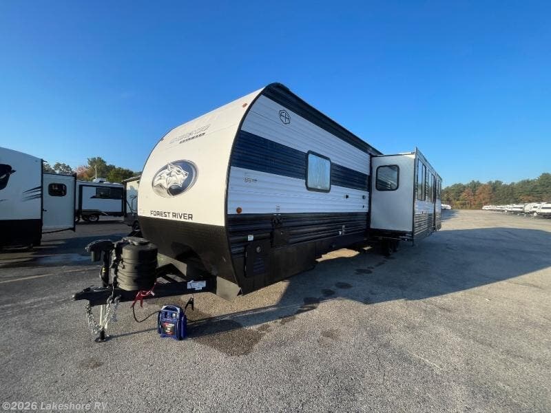 New 2026 Forest River Cherokee Wolf Den 304SR available in Muskegon, Michigan
