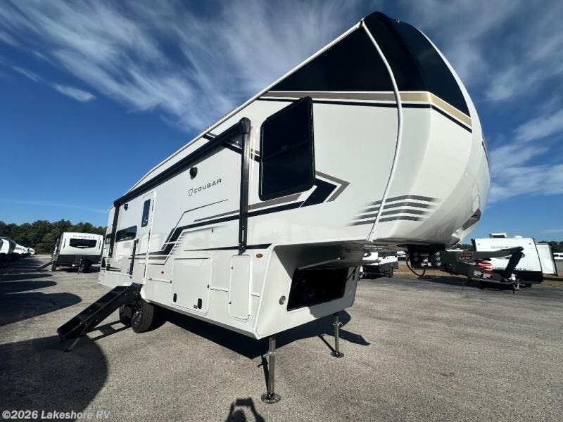 2026 Cougar 260MLE by Keystone from Lakeshore RV in Muskegon, Michigan