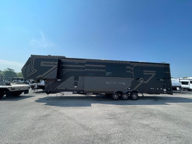 New 2025 Keystone Raptor 441 available in Muskegon, Michigan