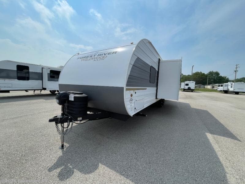 2025 Wildwood X-Lite 26ICE by Forest River from Lakeshore RV in Muskegon, Michigan