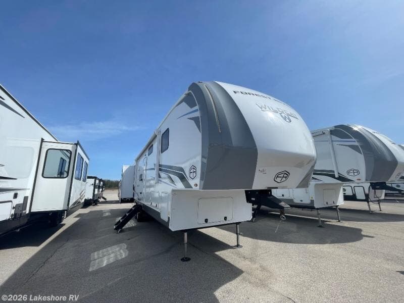 2025 Wildcat 41DREAM by Forest River from Lakeshore RV in Muskegon, Michigan