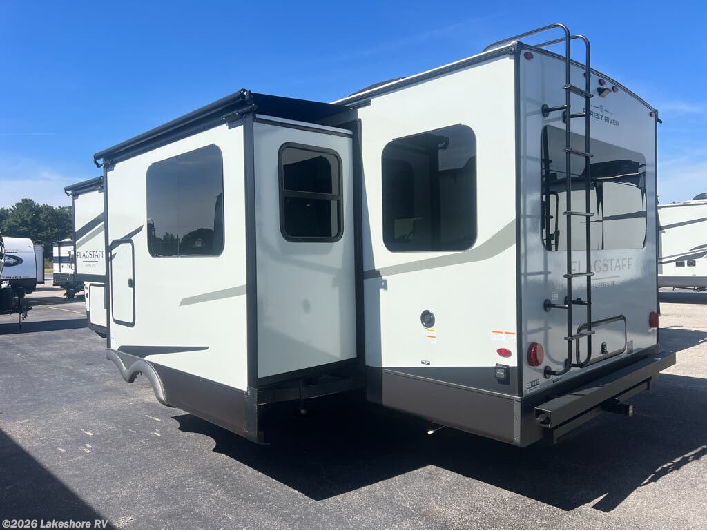 2026 Flagstaff Super Lite 26SRD by Forest River from Lakeshore RV in Muskegon, Michigan