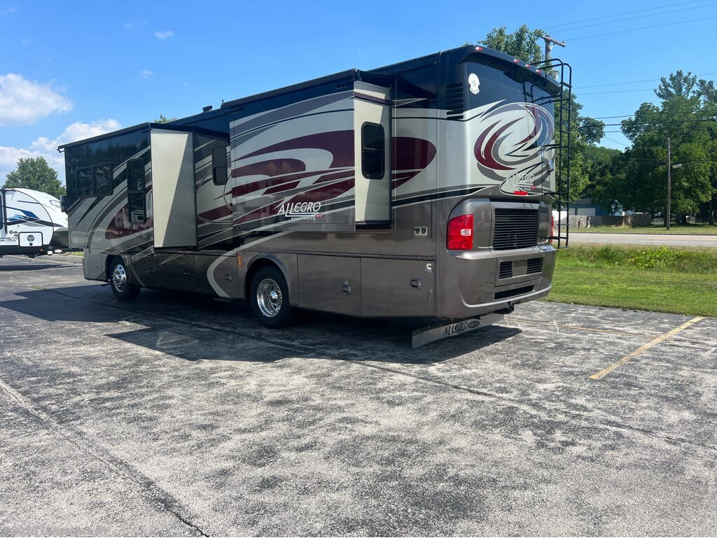 2015 Allegro Red by Tiffin from Lakeshore RV in Muskegon, Michigan