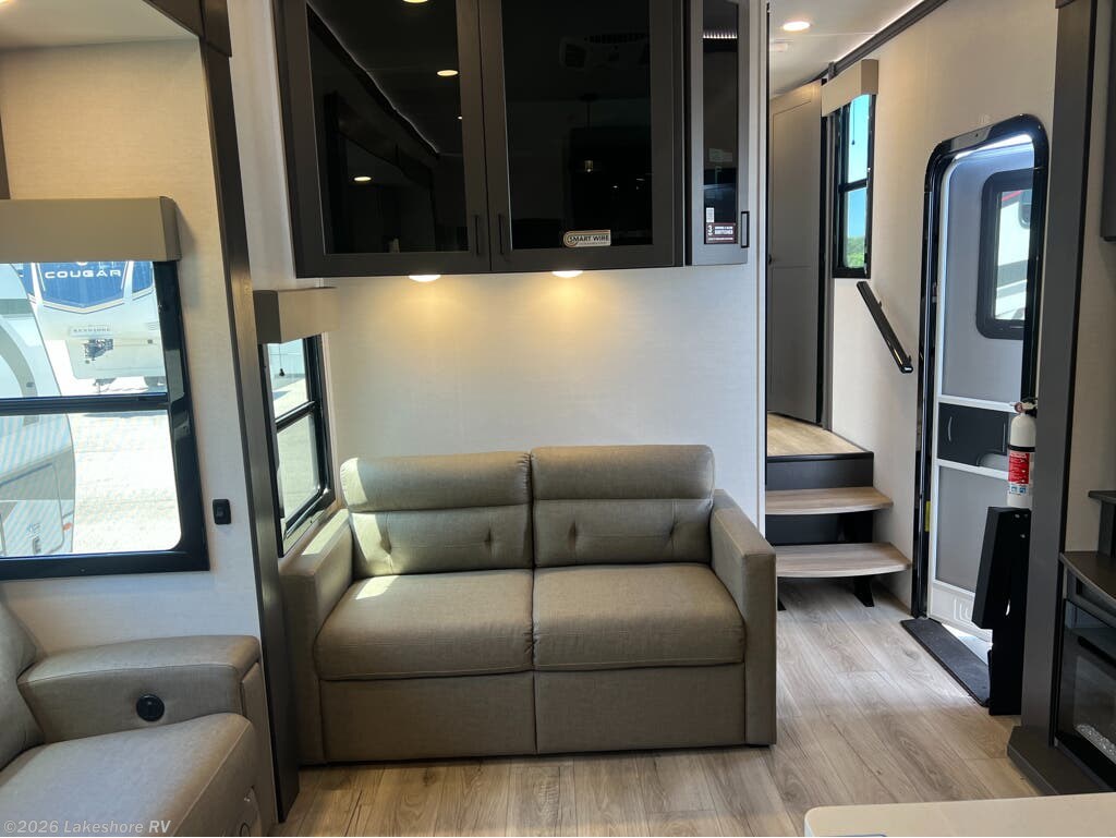 New 2025 Alliance RV Valor 40V13 available in Muskegon, Michigan