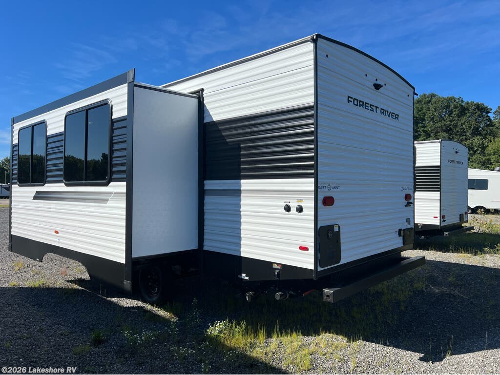 2027 Della Terra 255RB by East to West from Lakeshore RV in Muskegon, Michigan