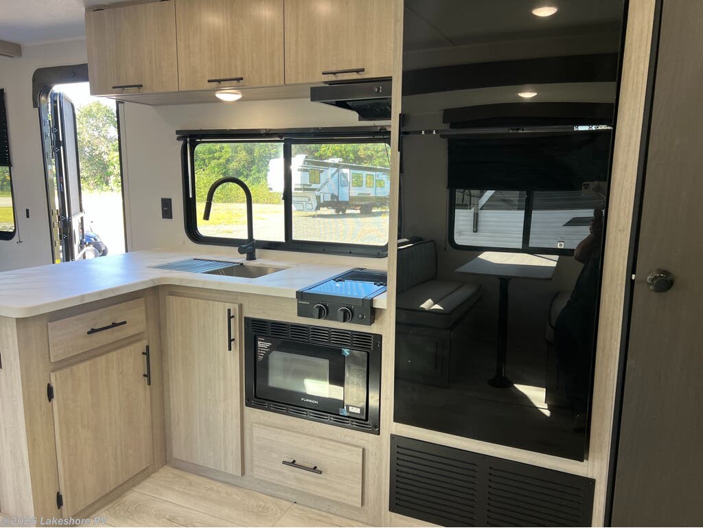 2027 Della Terra 280BH by East to West from Lakeshore RV in Muskegon, Michigan