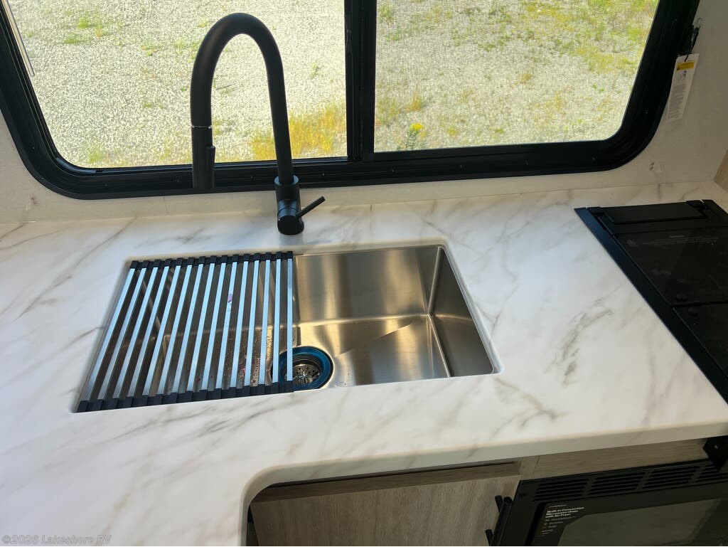 New 2027 East to West Della Terra 280BH available in Muskegon, Michigan