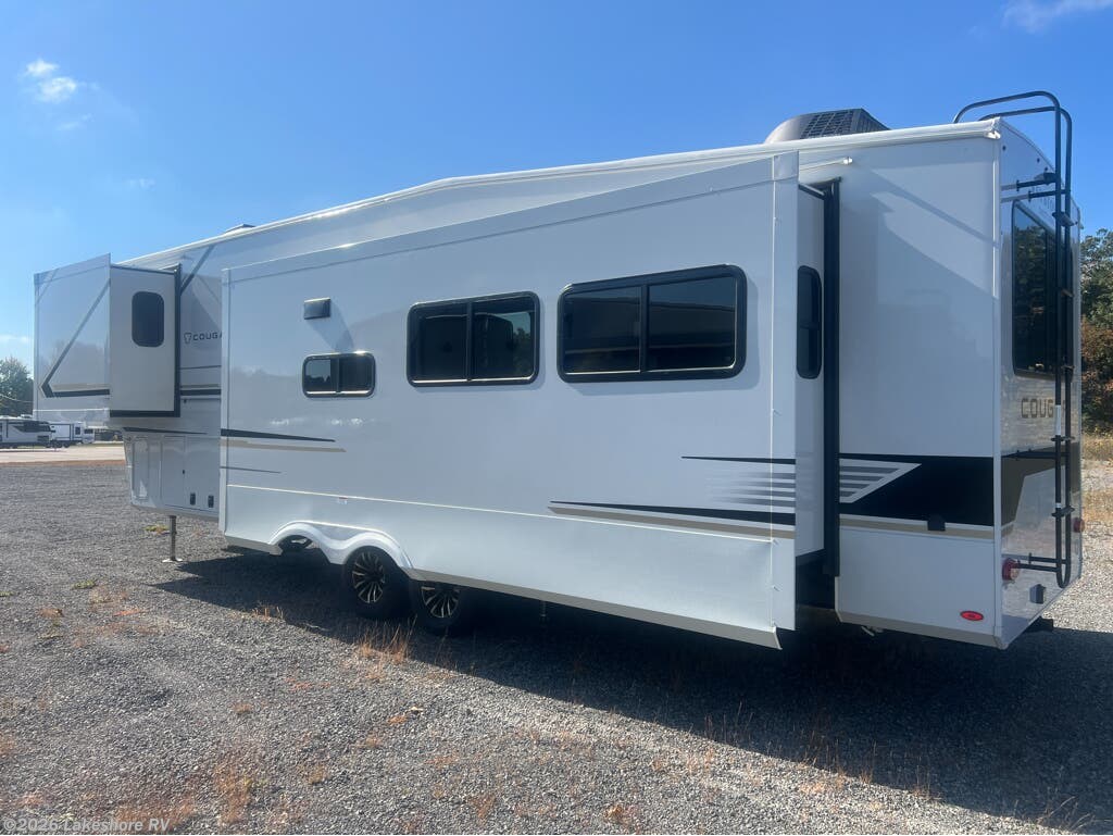 New 2027 Keystone Cougar 320RDS available in Muskegon, Michigan