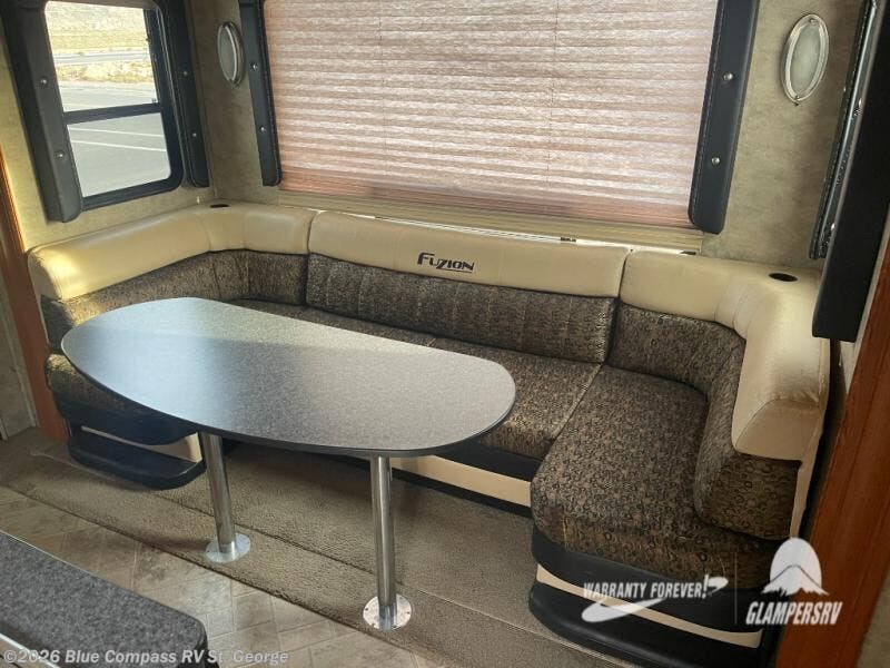 Used 2009 Keystone Fuzion 302 available in Hurricane, Utah