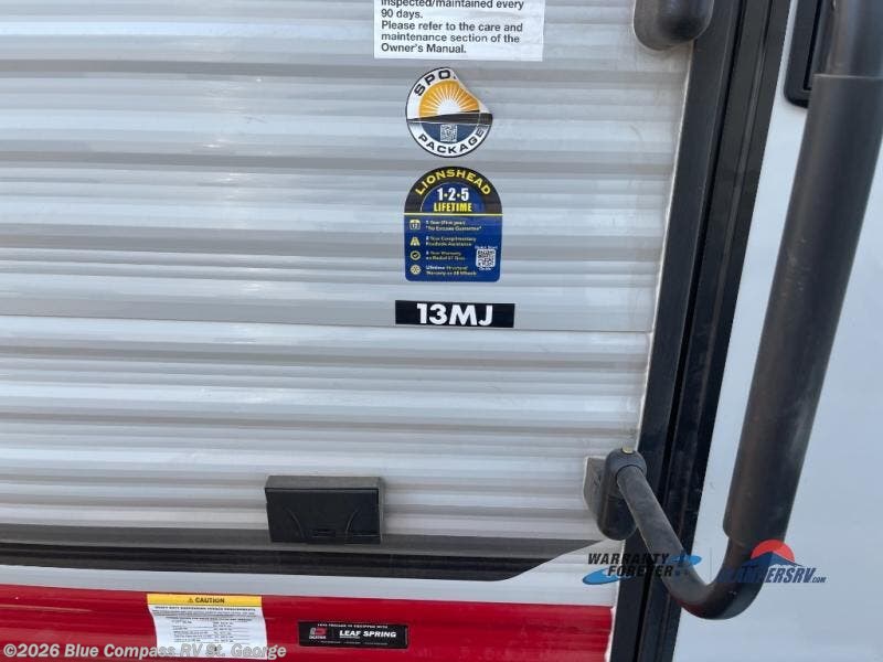 2027 Sun Lite LTD 13MJ by Sunset Park RV from Blue Compass RV St. George in Hurricane, Utah