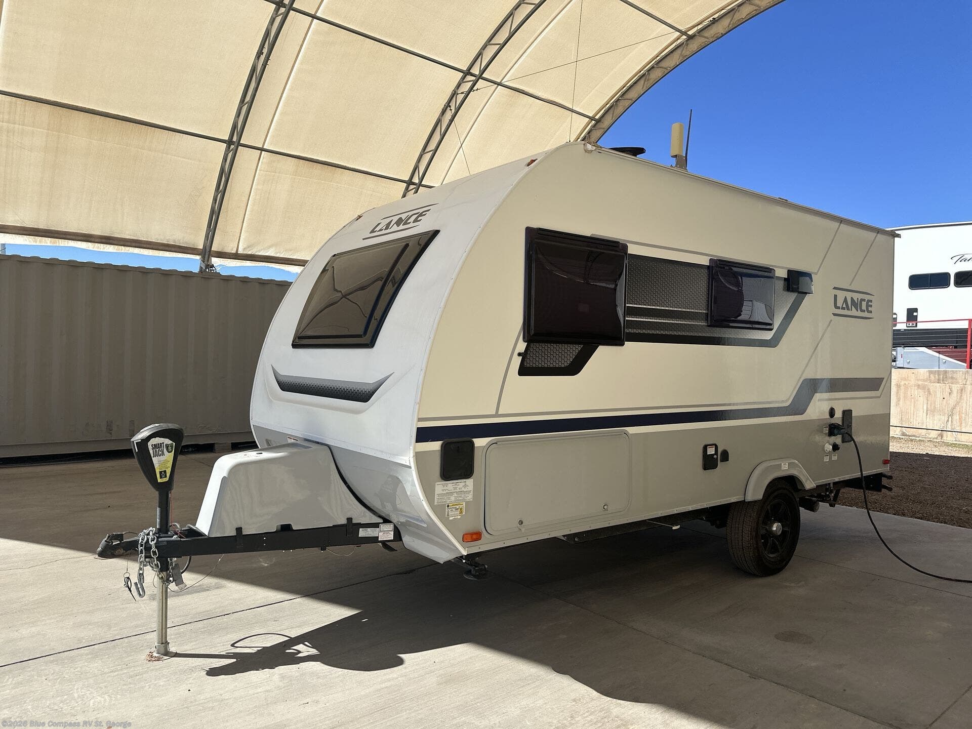2023 Lance Lance Travel Trailers 1475 - Used Travel Trailer For Sale by Blue Compass RV St. George in Hurricane, Utah