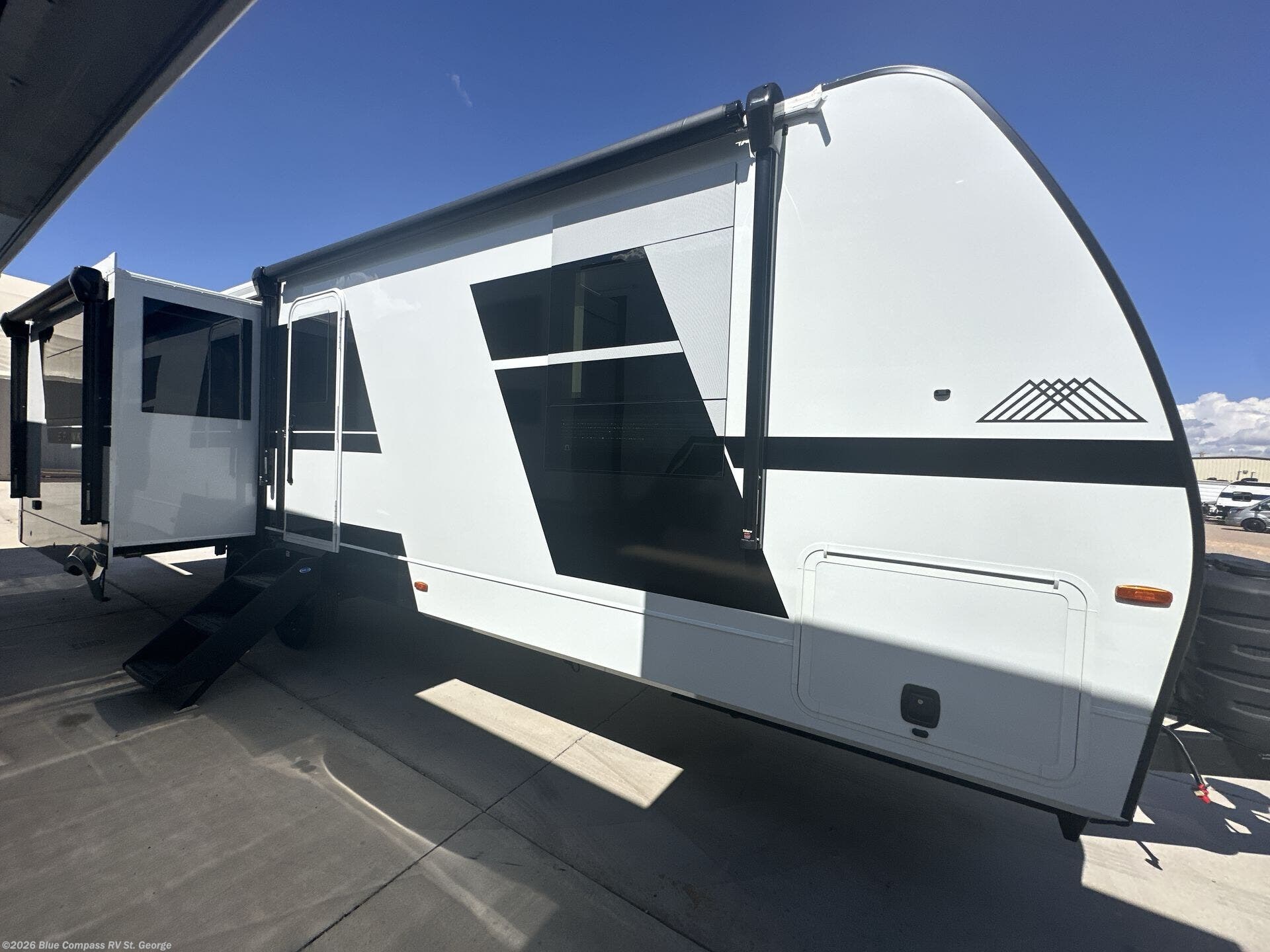 2027 Brinkley RV Model I 280 - New Travel Trailer For Sale by Blue Compass RV St. George in Hurricane, Utah