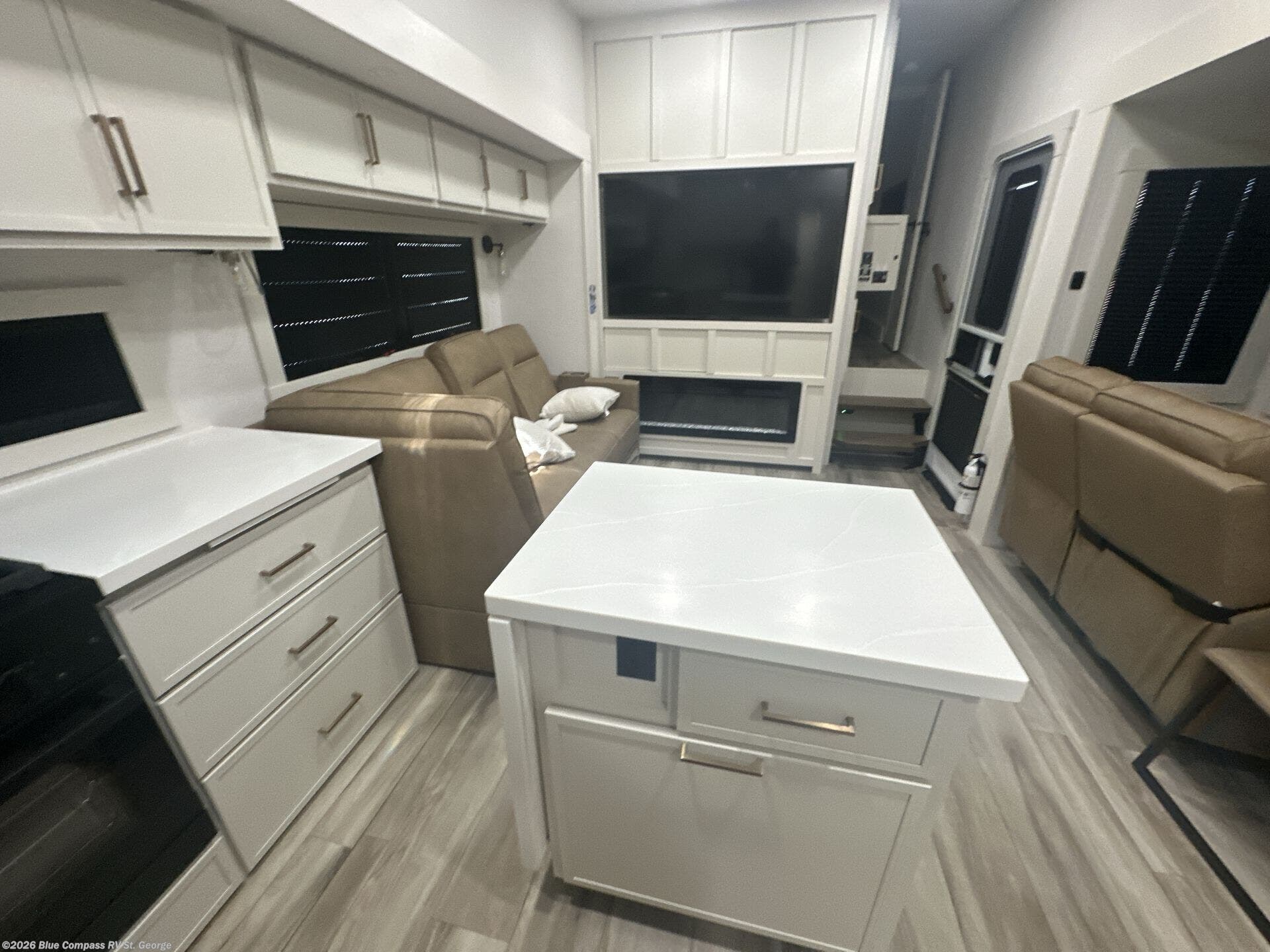 2027 Brinkley RV Model Z 3210 - New Fifth Wheel For Sale by Blue Compass RV St. George in Hurricane, Utah