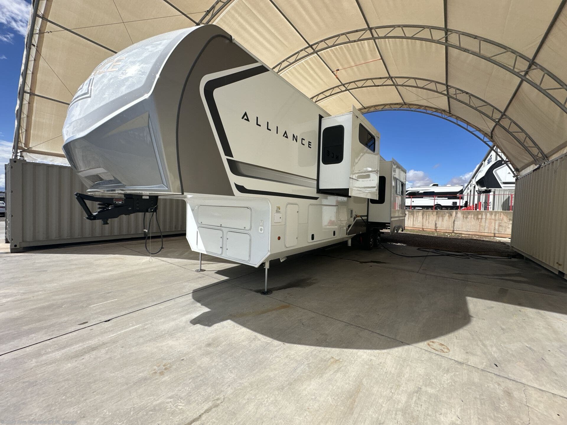 2027 Alliance RV Paradigm 382RK - New Fifth Wheel For Sale by Blue Compass RV St. George in Hurricane, Utah