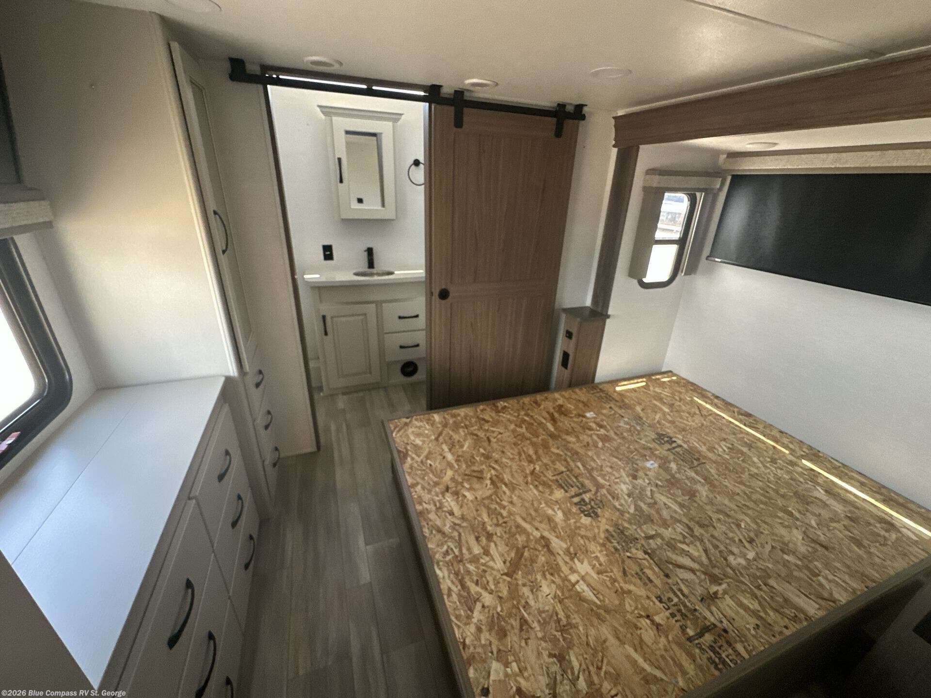 Used 2024 Alliance RV Paradigm 395DS available in Hurricane, Utah