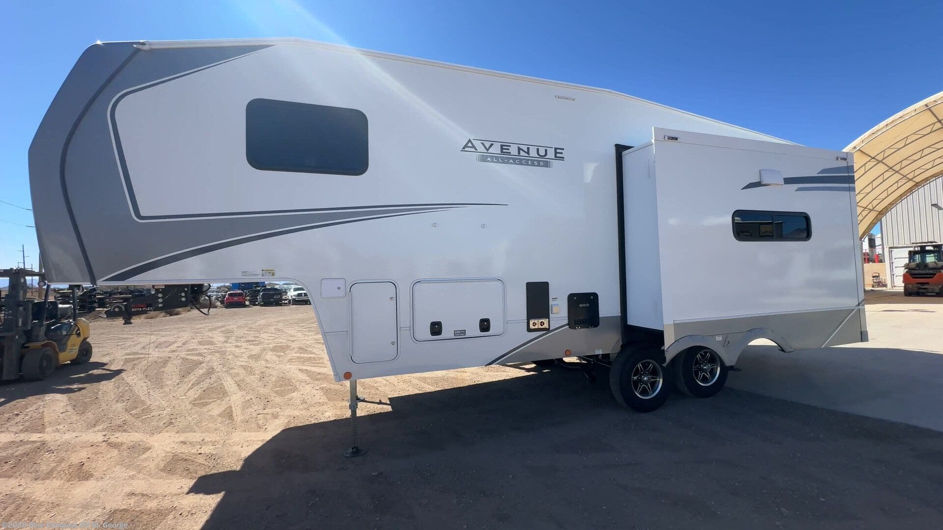 2026 Alliance RV Avenue All-Access 25RL - New Fifth Wheel For Sale by Blue Compass RV St. George in Hurricane, Utah
