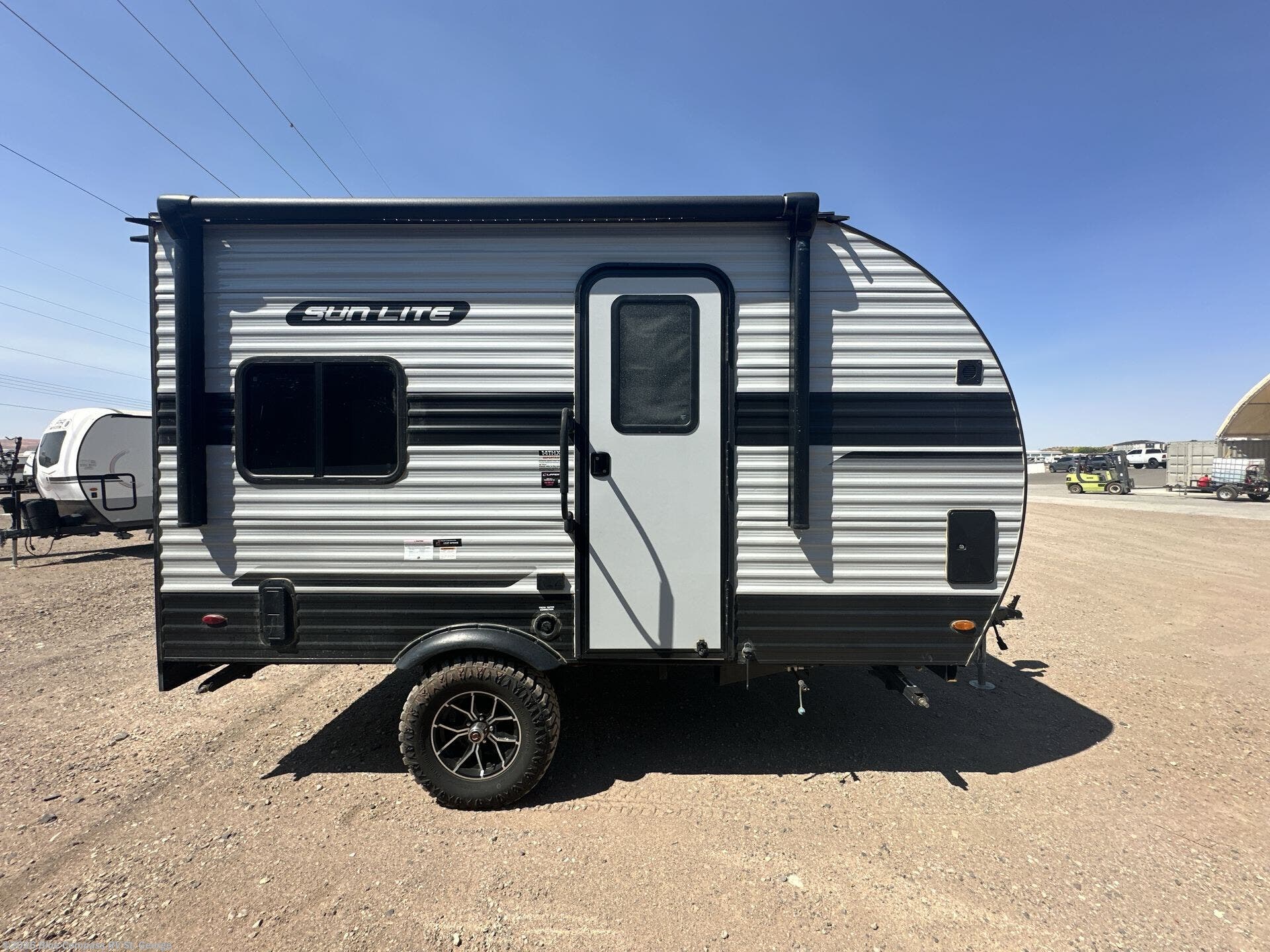 2025 Sunset Park RV Sun Lite 14THX - Used Toy Hauler For Sale by Blue Compass RV St. George in Hurricane, Utah