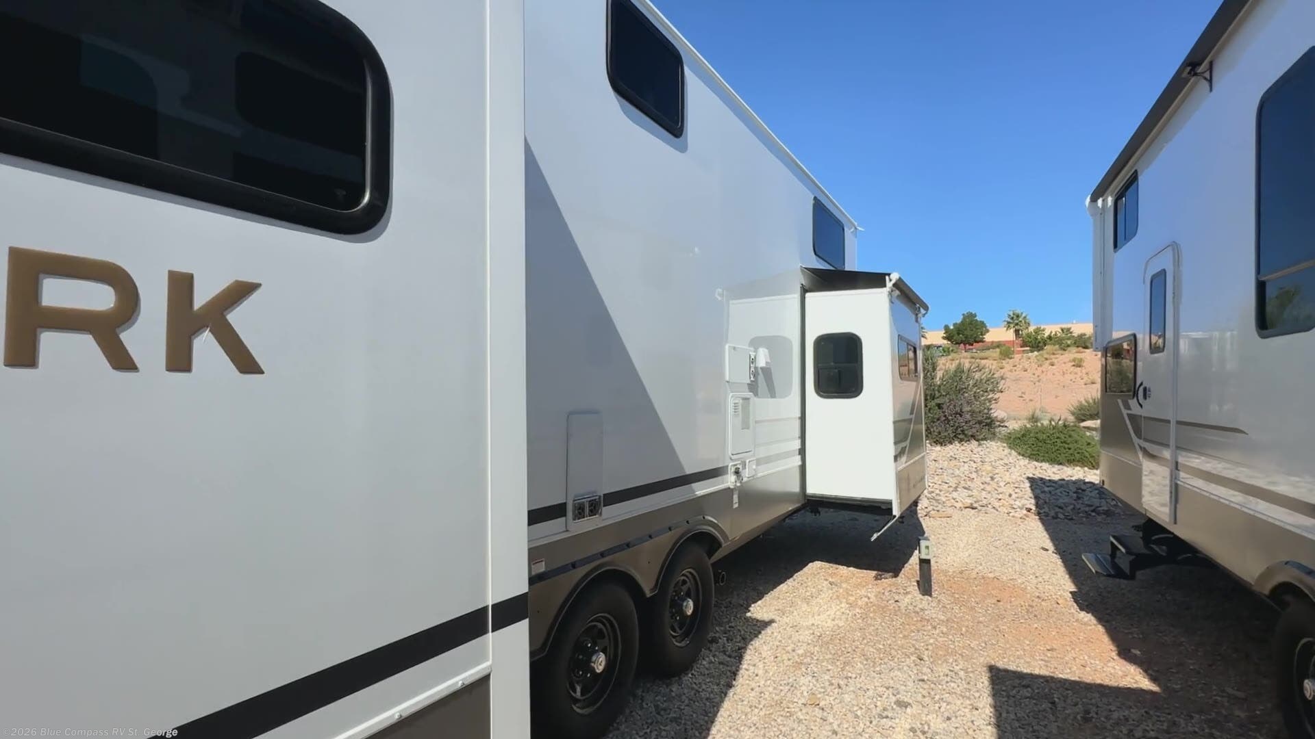 2026 Benchmark 42LFT by Alliance RV from Blue Compass RV St. George in Hurricane, Utah